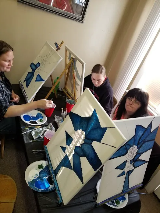 Stiletto's Fine Arts Studio Picture 7