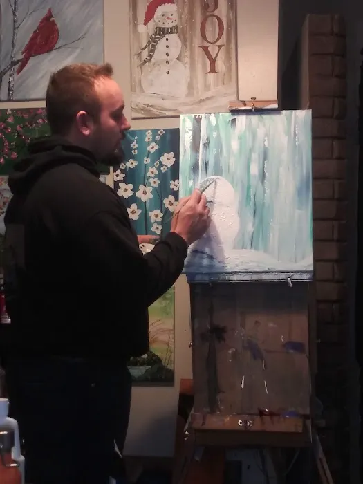 Stiletto's Fine Arts Studio Picture 8