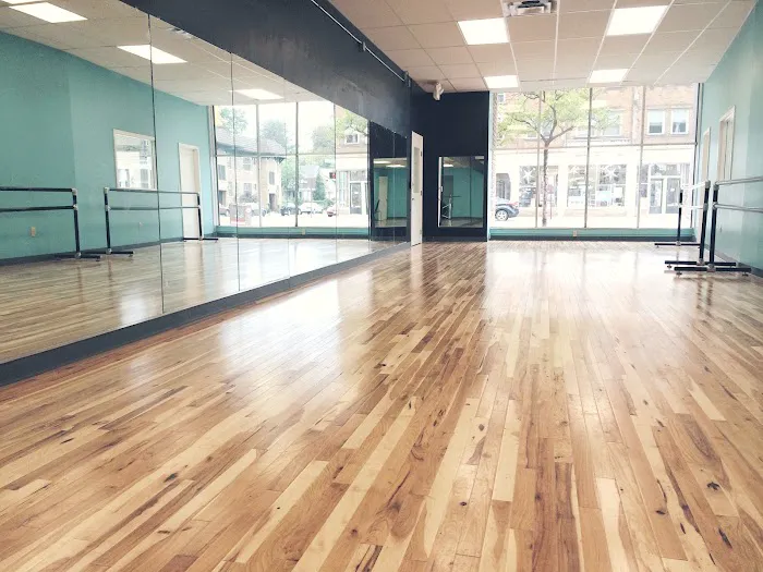 Dance Lakewood Picture 1