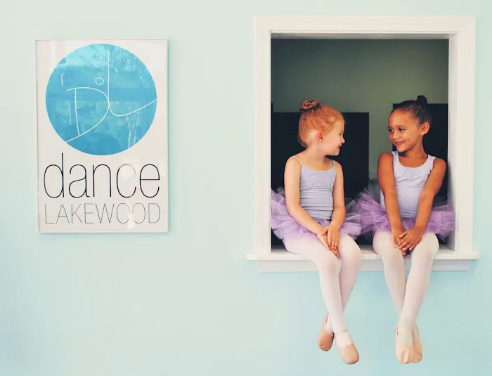 Dance Lakewood Picture 2