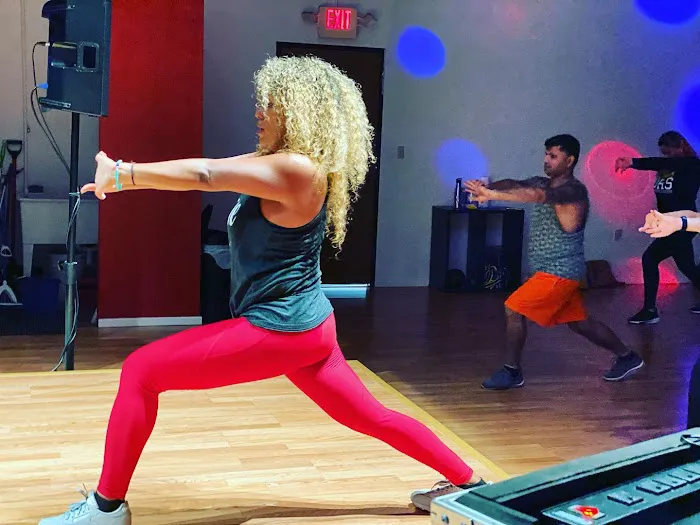 Swerve Dance and Fitness Complex Picture 7