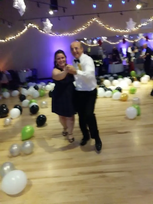 Emerald City Ballroom Picture 6