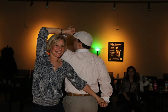 Emerald City Ballroom Picture 4