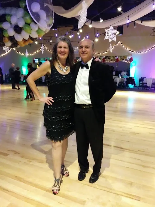 Emerald City Ballroom Picture 8