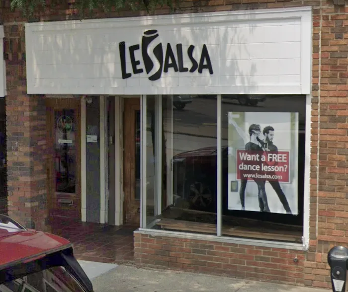 Dance To EvOLvE in Lakewood at LeSalsa Dance Picture 9