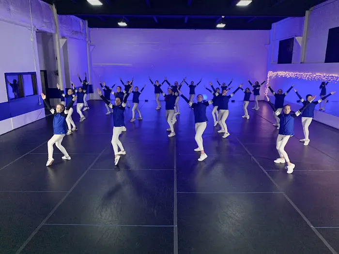 Dance Lessons with Heidi Glynias Picture 5