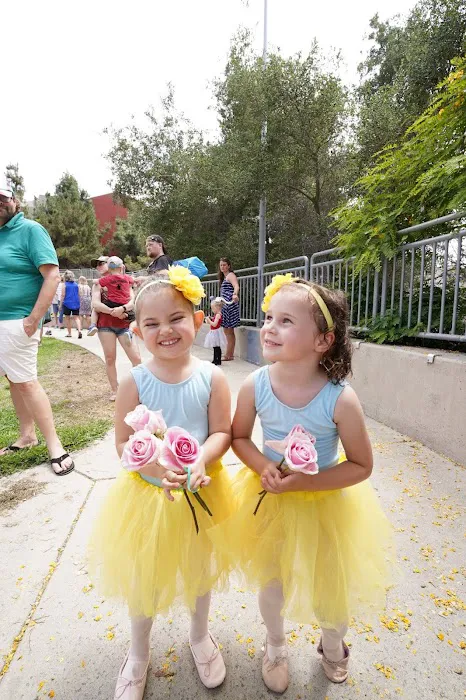 Dance To EvOLvE in Fairview Park at Gemini Center Picture 9