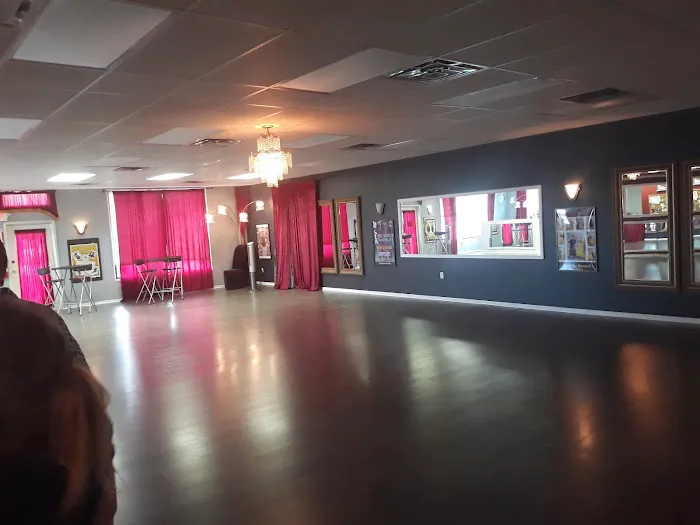 Invitation to Dance Picture 1