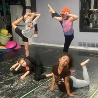 Miss Darcy's Academy ico