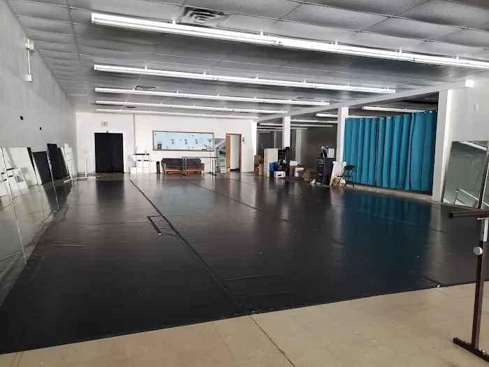 Madison Street Dance Company LLC Picture 3
