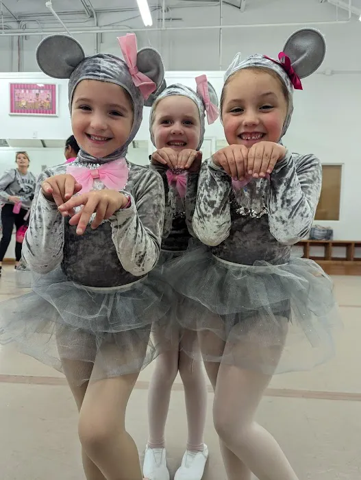 Julie's Dance Studio Picture 5