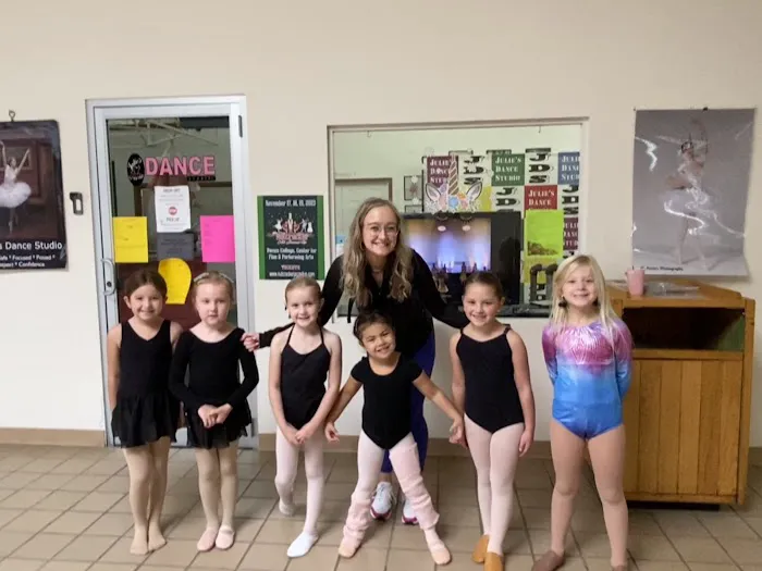 Julie's Dance Studio Picture 10