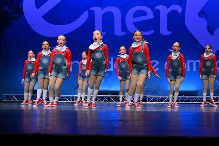 Steppin' Out Dance Center Picture 1