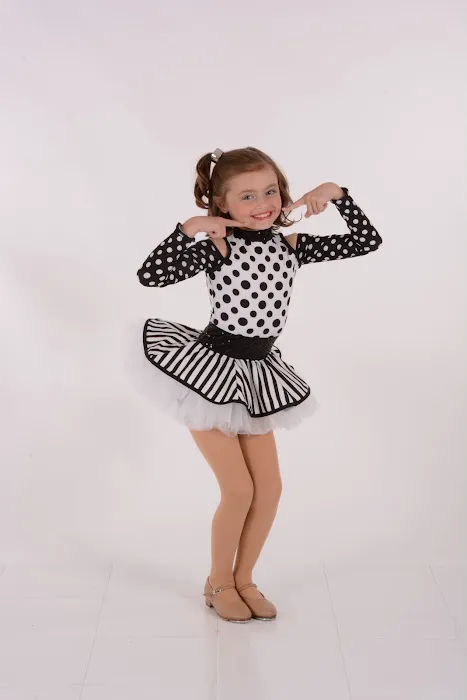 Viki Lynn's School of Dance Picture 2