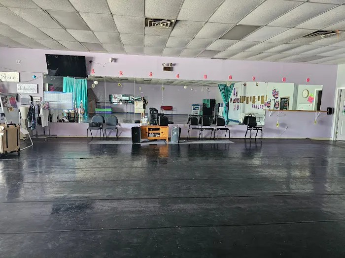 Diamonds and Pearls Dance Club Boosters Picture 3