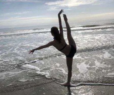 Live Gracefully Dance Studio
