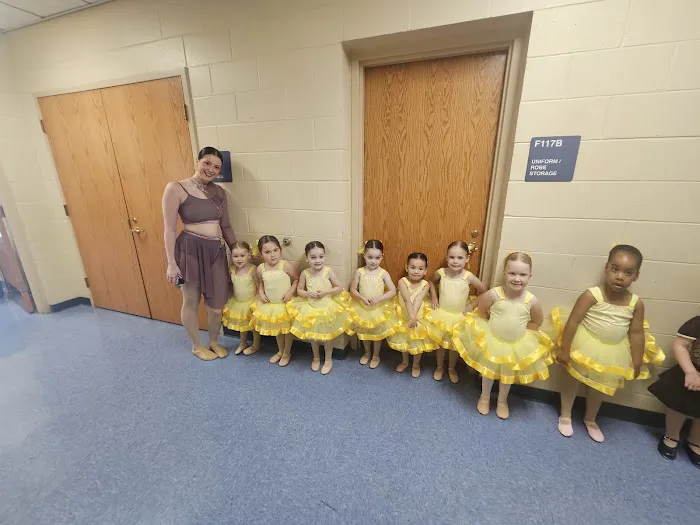 EPIC Dance Academy Picture 9