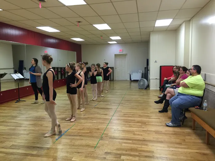 Dance Techniques With Cheryl DeLucio Picture 3