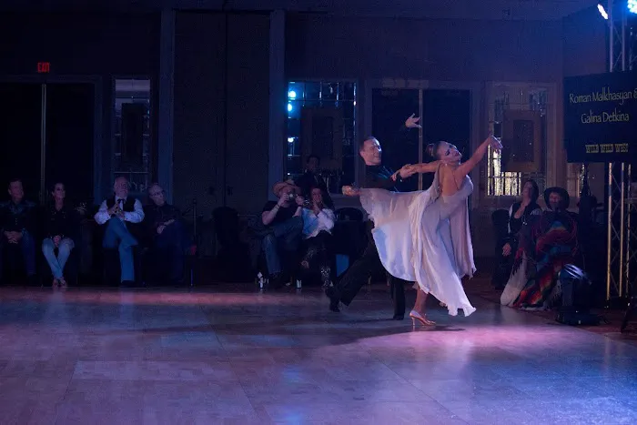 Fred Astaire Dance Studios - Fort Wayne Northeast Picture 5