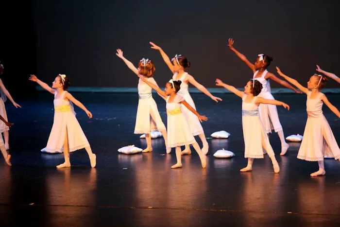 Academy of Arts Picture 8