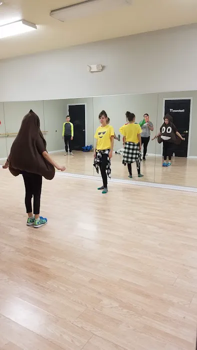 Hit The Floor Dance Studio Picture 1