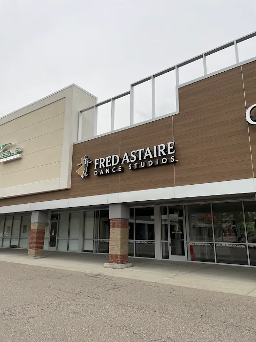 Fred Astaire Dance Studios Picture 5