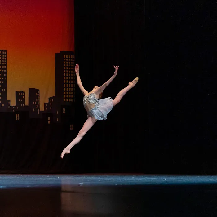 Dancer's Edge Picture 1