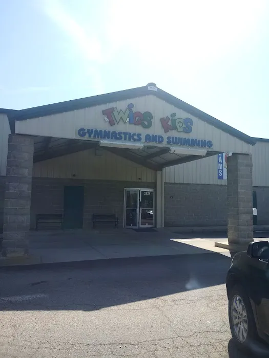 TWIGS KIDS Gymnastics, Swimming & Cheer Picture 2