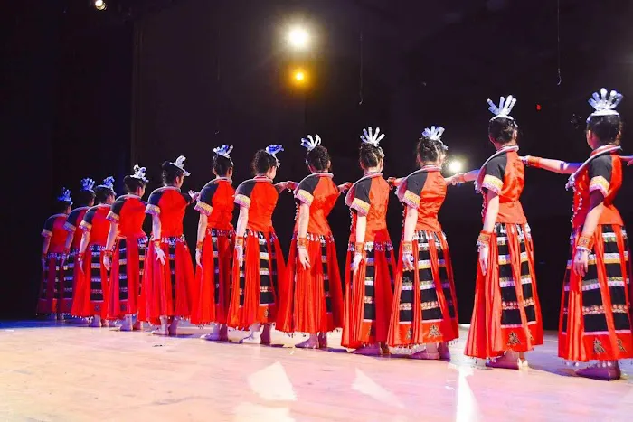 Bing Yang Chinese Performing Arts Center Picture 10