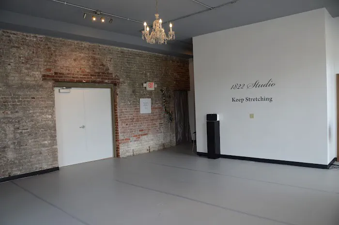 1822 Vintage Boutique & Dance Studio Picture 8