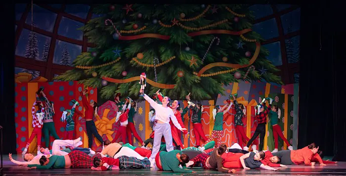 Dance Magic Performing Arts Center Picture 3