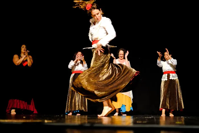 Luna Dance Circle Picture 5