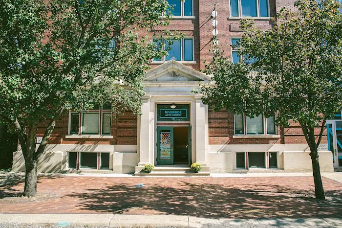 Riverside Arts Center Picture 2