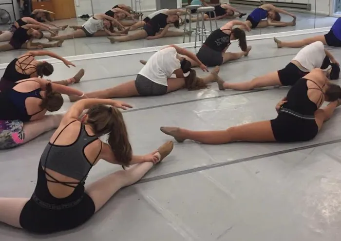 Karyns Dance Place Picture 7