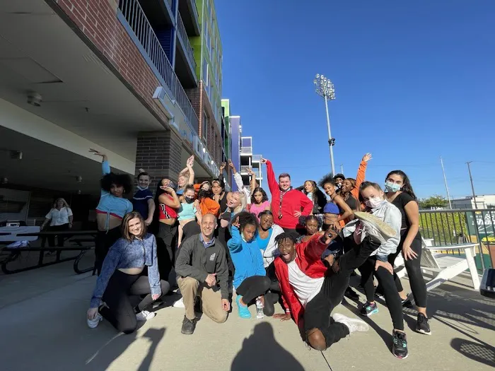 Untouchables Entertainment Inc / theINstituteofDancers Picture 10