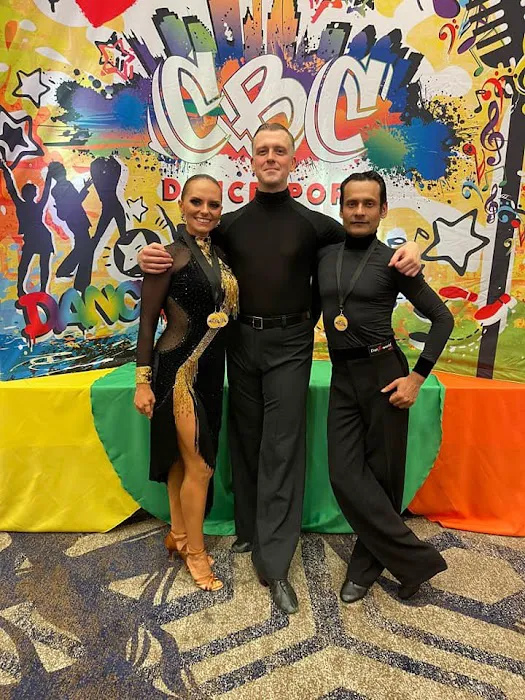 Midwest Ballroom Dance Club Picture 3