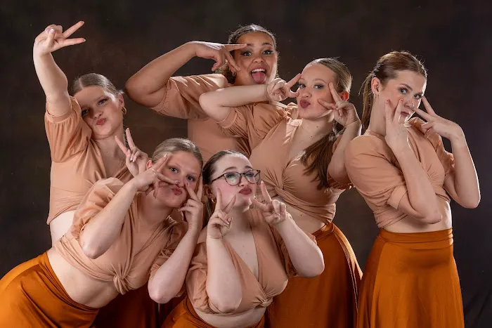 Roni's Dance Picture 3