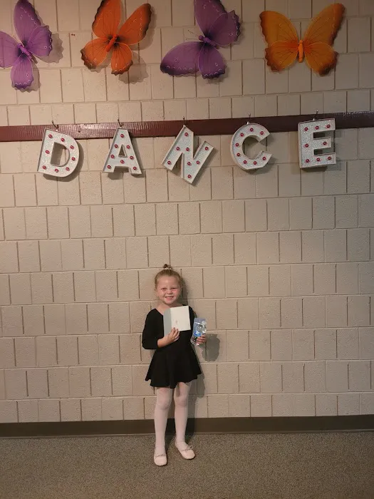 Taylor Dance Picture 3