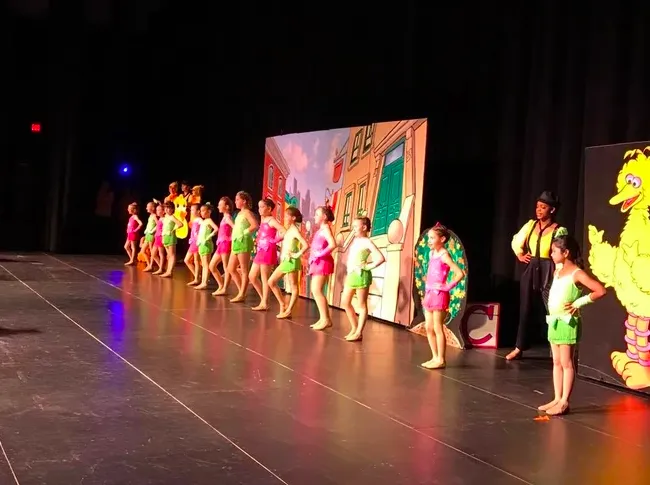 Dancin' Feet Picture 2