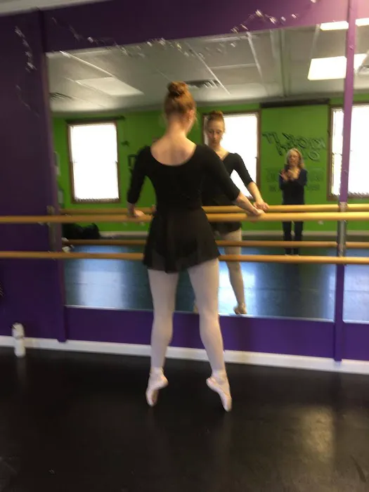 Yoga & Ballet Alternatives Picture 7