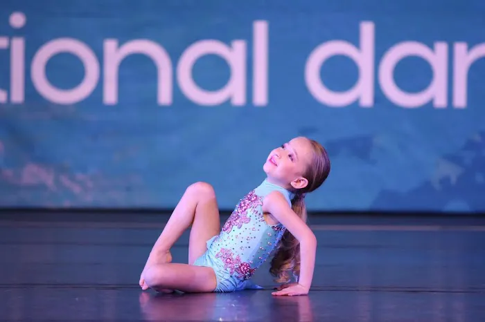 Mosaic Dance Center Picture 9