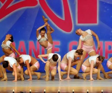 Piazza Dance Company