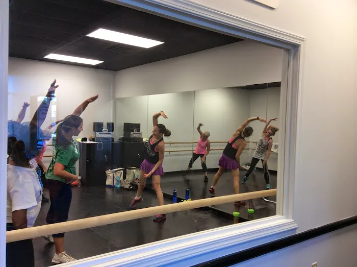Suzanne's Main Street Dance Centre Picture 5