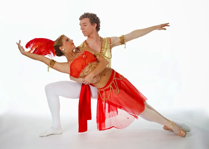 Suzanne's Main Street Dance Centre Picture 9