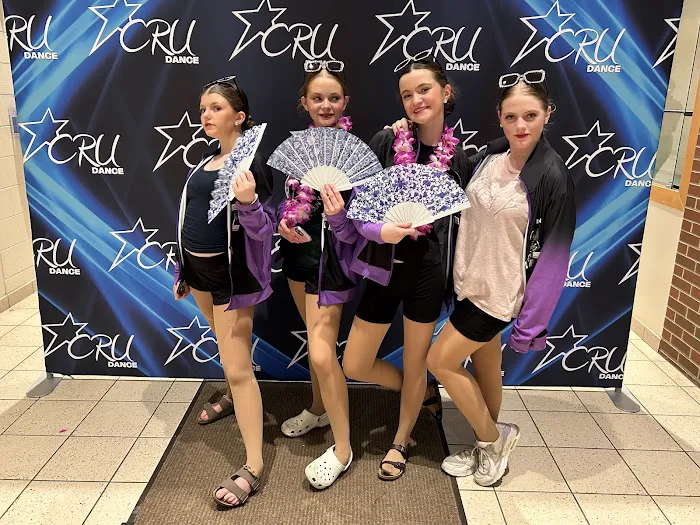 Center Stage Dance Company Picture 9