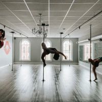 STUDIO LA FEMME ico