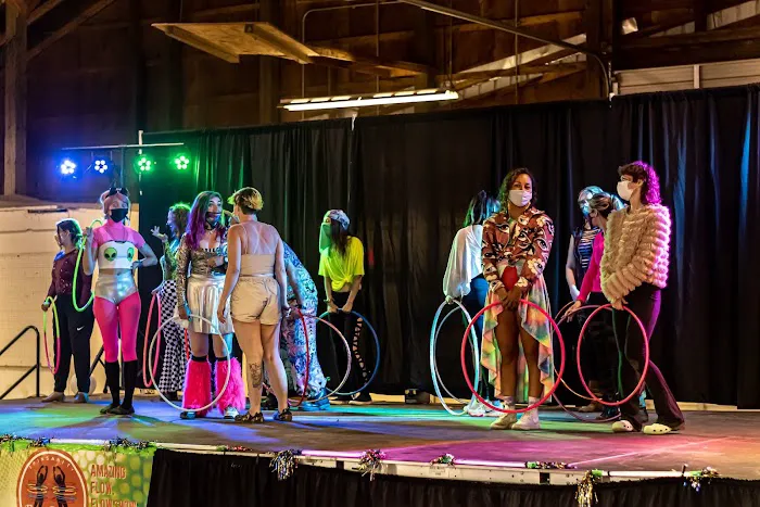 SPiN Hula Hoop Convention Picture 3