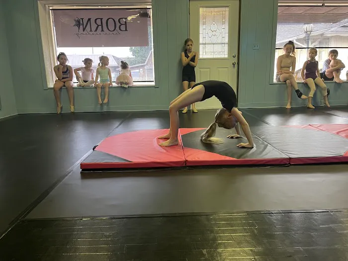 BORN Dance Academy Picture 3