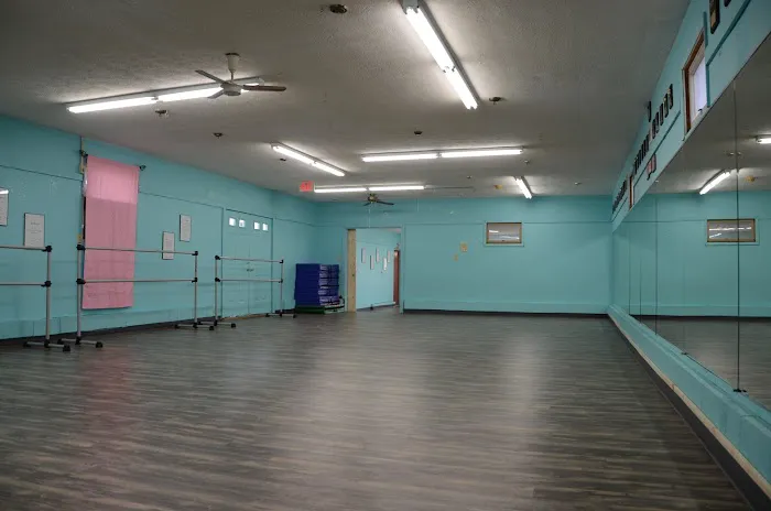 Turn Out Dance Academy Picture 7