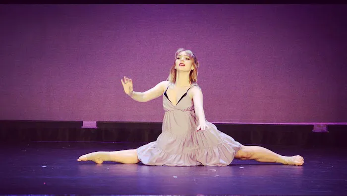 Turn Out Dance Academy Picture 9
